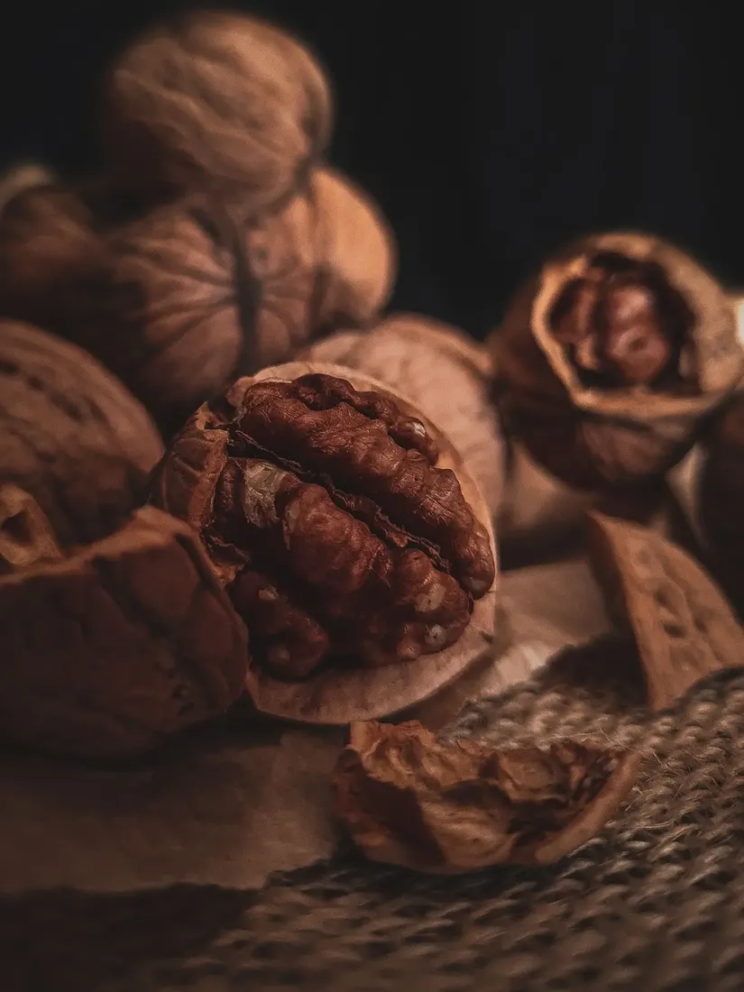 Walnuts and kernels